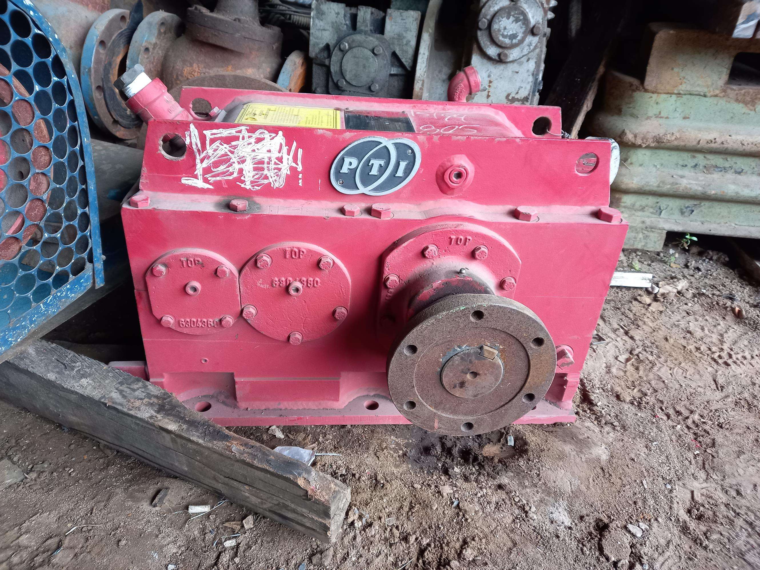 Redutor velocidade 2050YV2LS33,57 Comercial Cadiriri Hidráulica