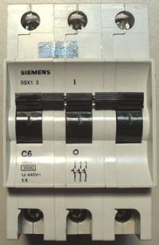 Disjuntor (modelo: 5SC13C6)