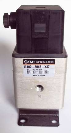 Válvula pneumática (modelo: IT402-304B-X37)
