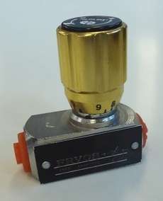 Válvula estranguladora de vazão (modelo: FRV8)