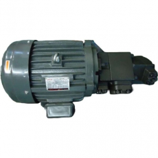 motor marca: Keway 7,5HP (5,5KW) 220/380 1440RPM 4pólos