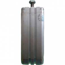 Cilindro pneumático ADVU-40-100-A-P-A