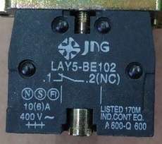 Os comutadores Lay5 são disponibilizados nos tipos com ou sem retenção, são destinados a ligar, desligar ou transferir um circuito elétrico para efetuar o devido comando. Disponíveis com 2, 3 ou 5 posições de acordo com seus respectivos modelos.