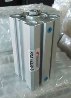 Cilindro pneumático SDA25X50S