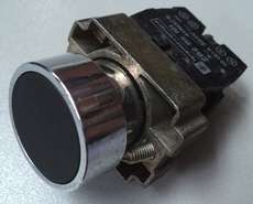 marca: Telemecanique modelo: ZB2BE101 s/trava 22mm preto 2contatos estado: usado