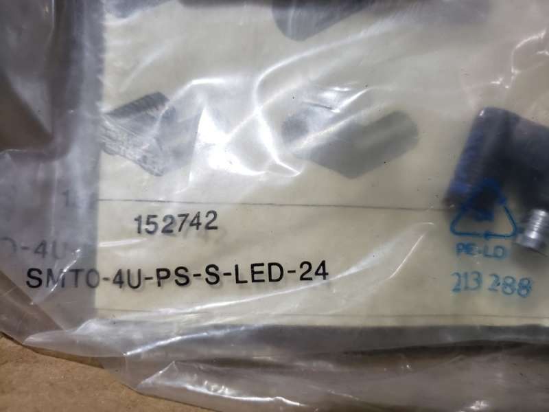 marca: FESTO <br/>modelo: SMT04UPSSLED24 152742 <br/>